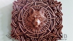 Славянский оберег, Коловрат с изображением волка.